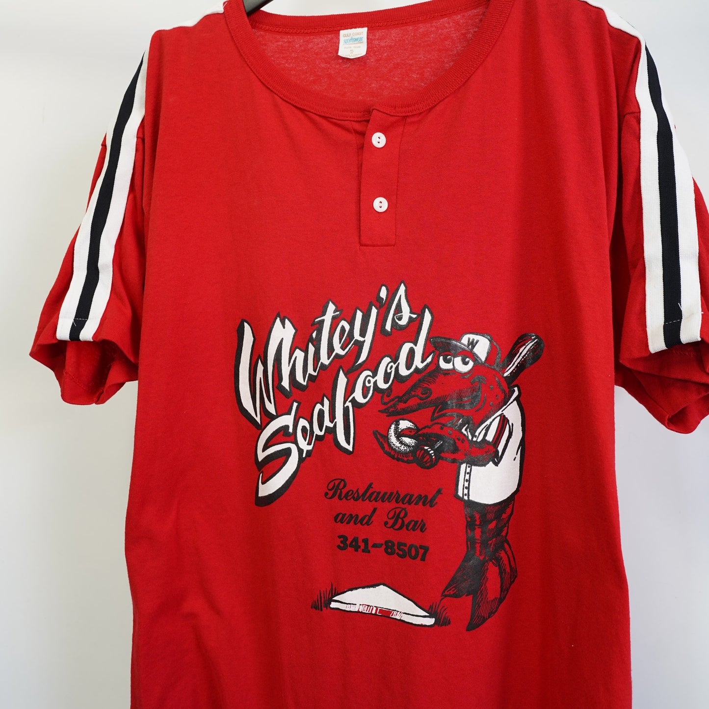 (XL) True Vintage Whitey's Seafood Crawfish Baseball Jersey Henley Men's XL Texas Red