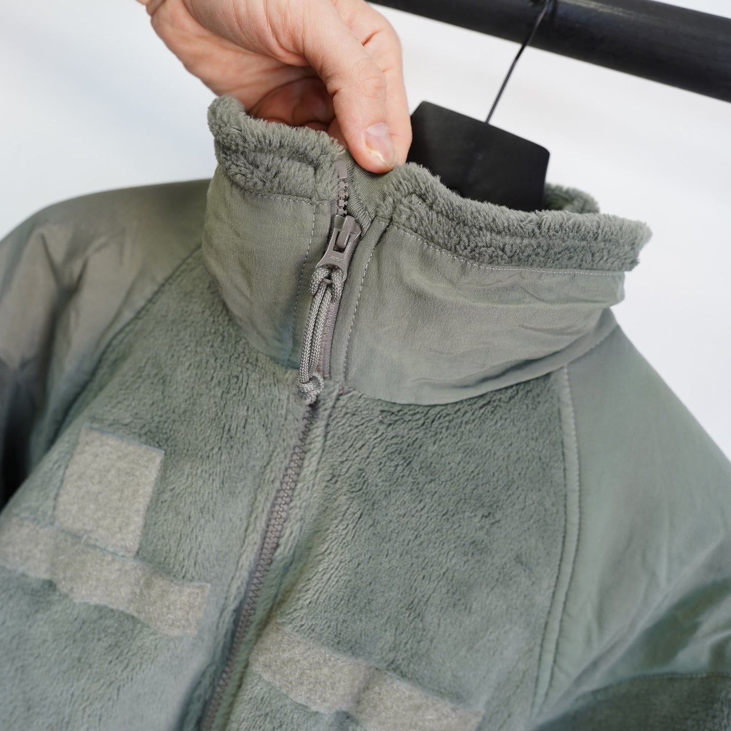 (L) US Army Generation III Extreme Cold Weather Polartec Fleece Jacket Men's L