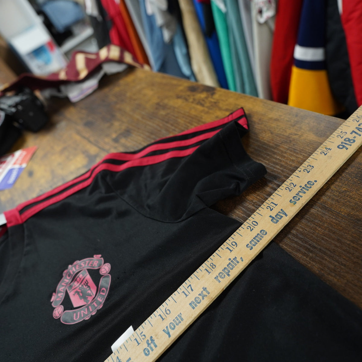 (M) Manchester United Adidas Training Soccer Jersey 2018-19 Men's M Black Red Futbol