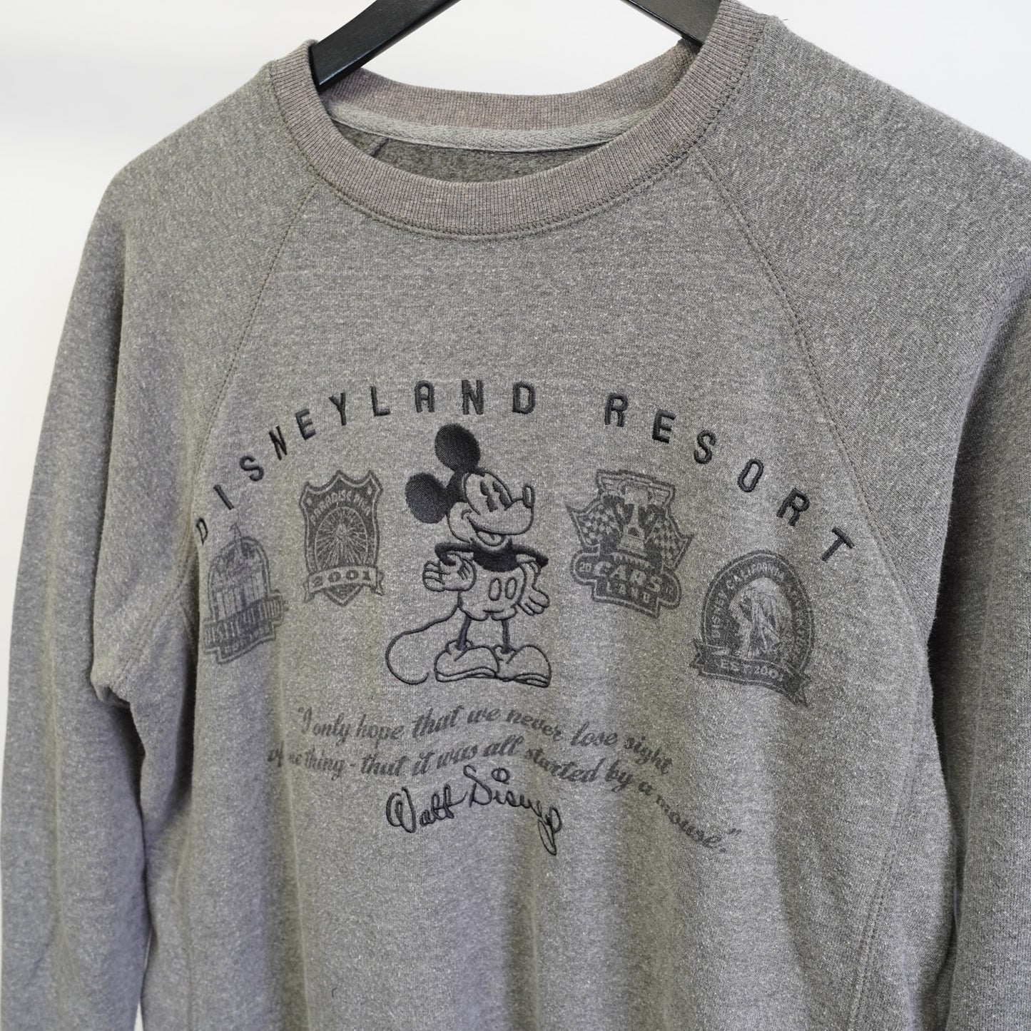 (M) Mickey Mouse Disneyland Stitched Crewneck Sweatshirt Men's M Gray Sewn Retro