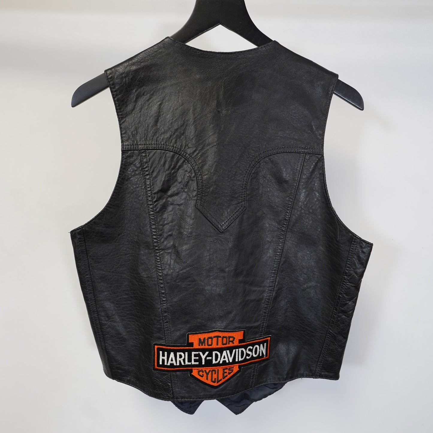 (38 M) Vintage Harley Davidson Genuine Leather Biker Vest Men's Patches Black
