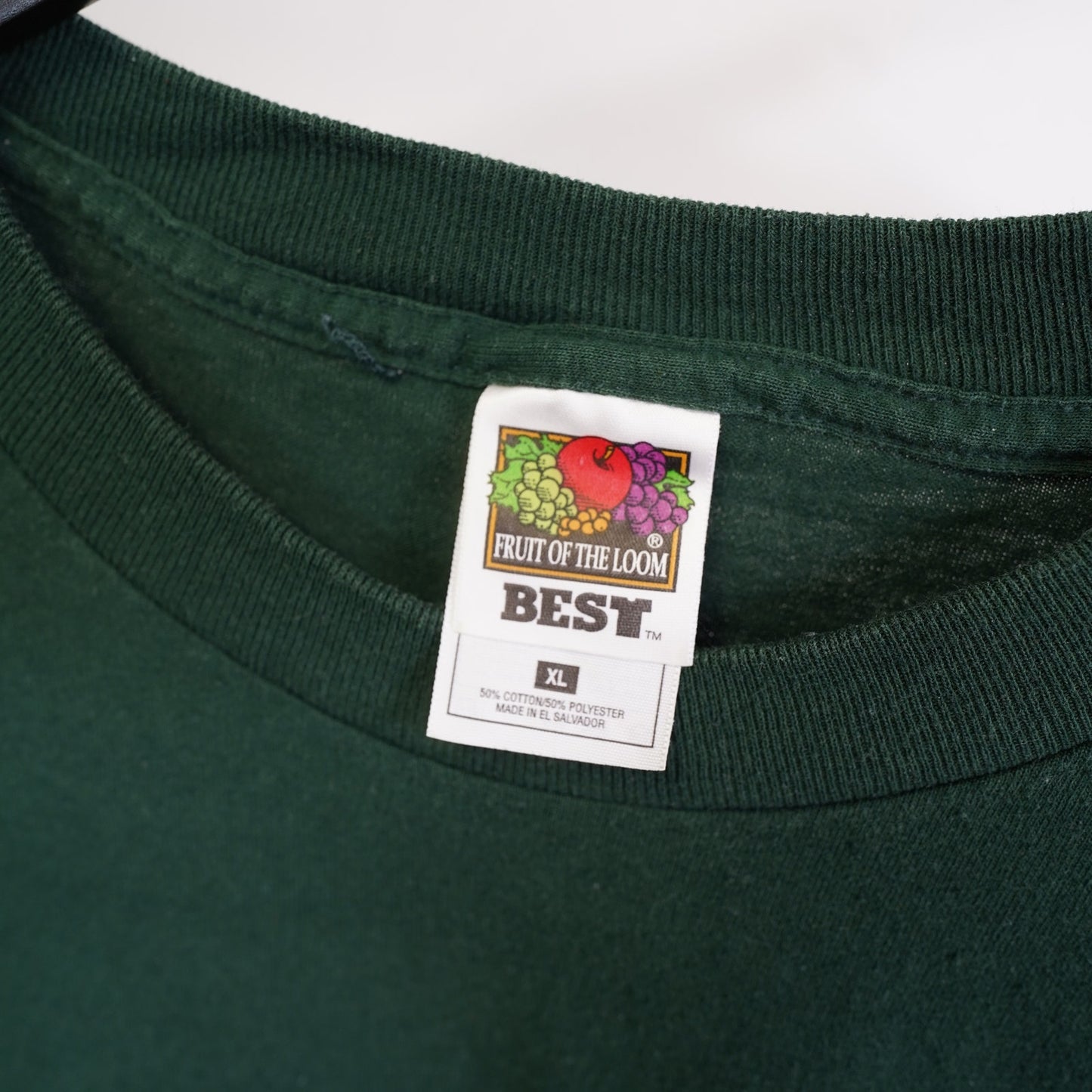 (XL) Vintage Dare to Resist Drugs University T-Shirt Men's XL Green Fruit of the Loom