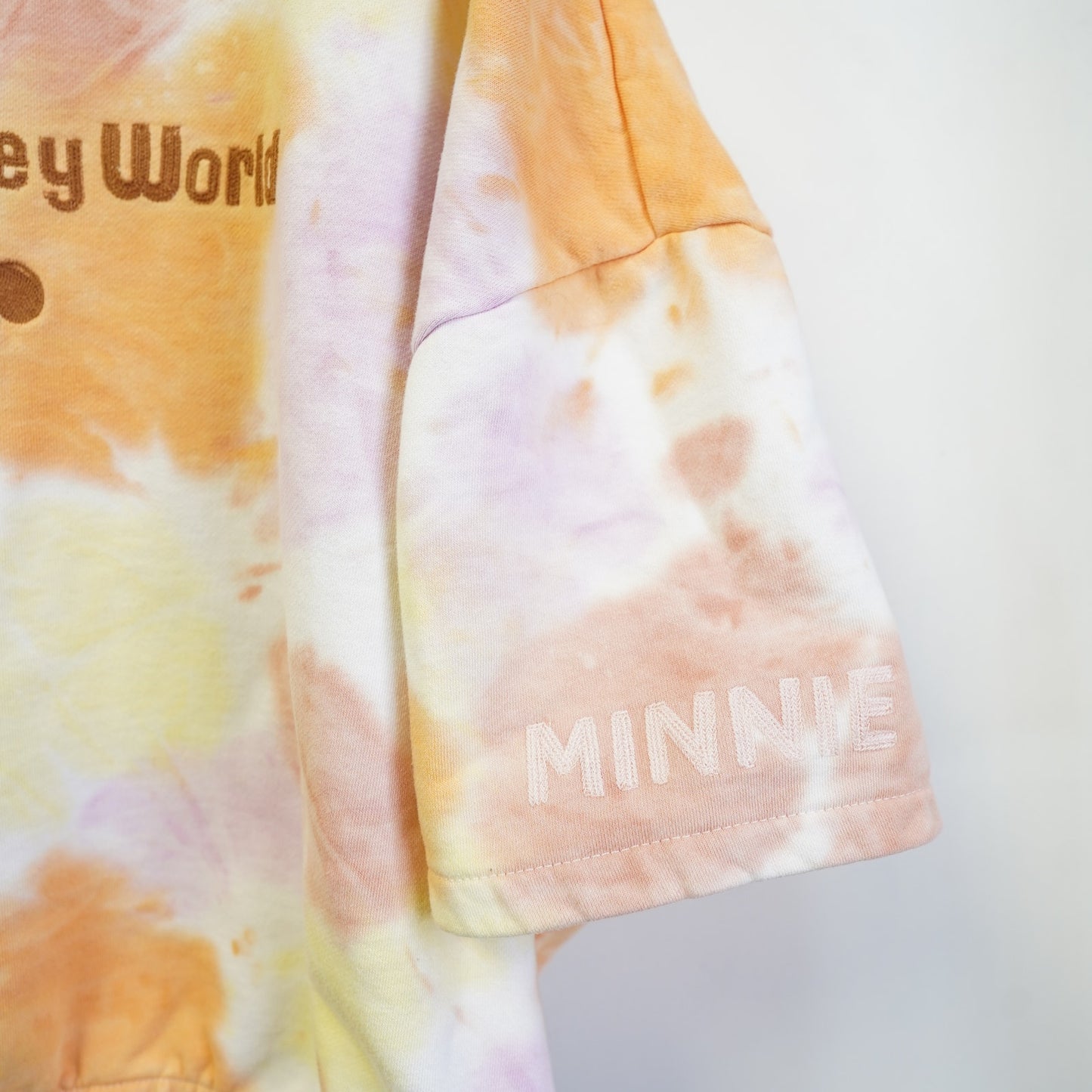 (Women's 3XL) Minnie Mouse Walt Disney World Cropped Tie Dye Sweatshirt Women's 3XL Multicolor