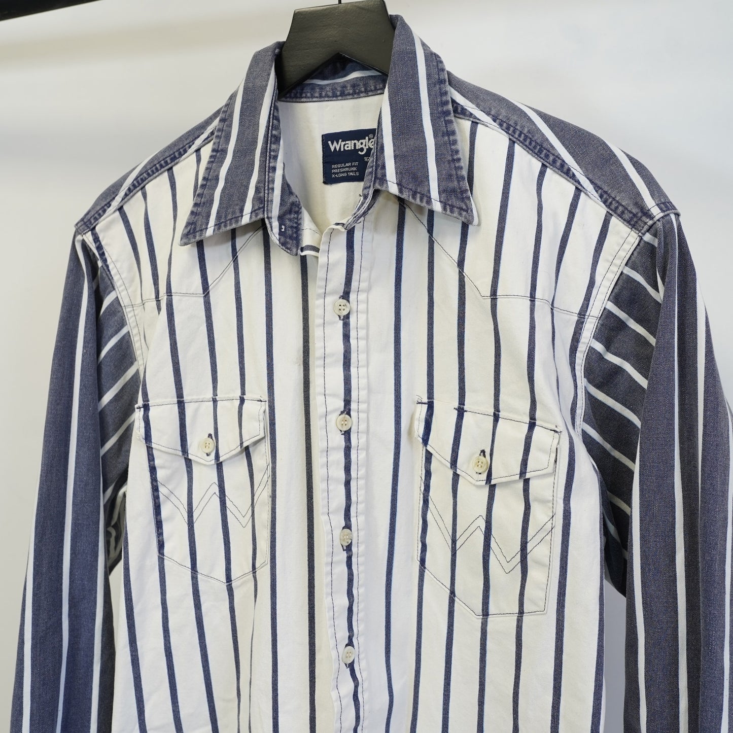 (L) Vintage Wrangler Brushpopper Western Striped Button Up Men's 16.5-35 Large White
