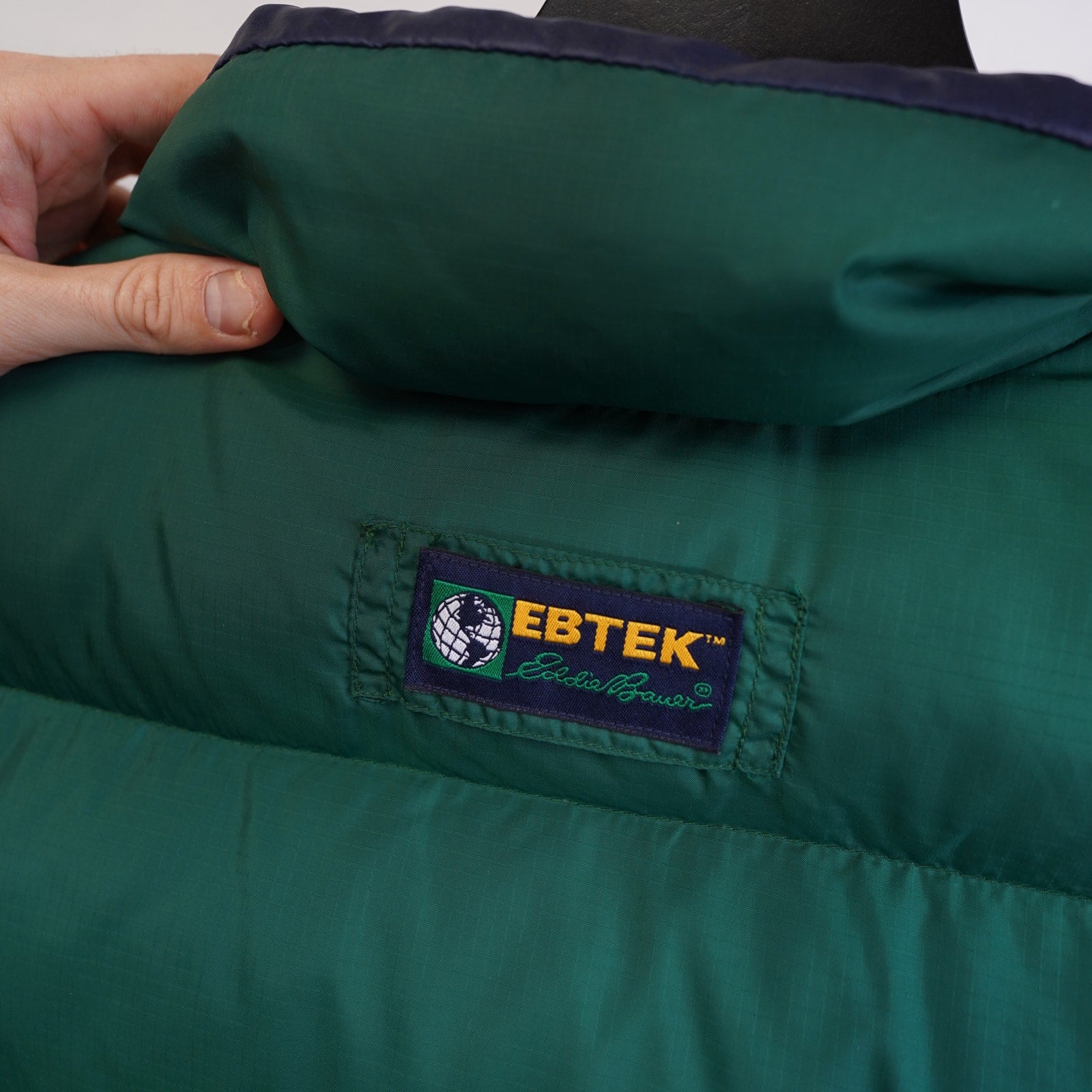 S/M) Vintage Eddie Bauer Ebtek Reversible 90s Down Puffer Vest
