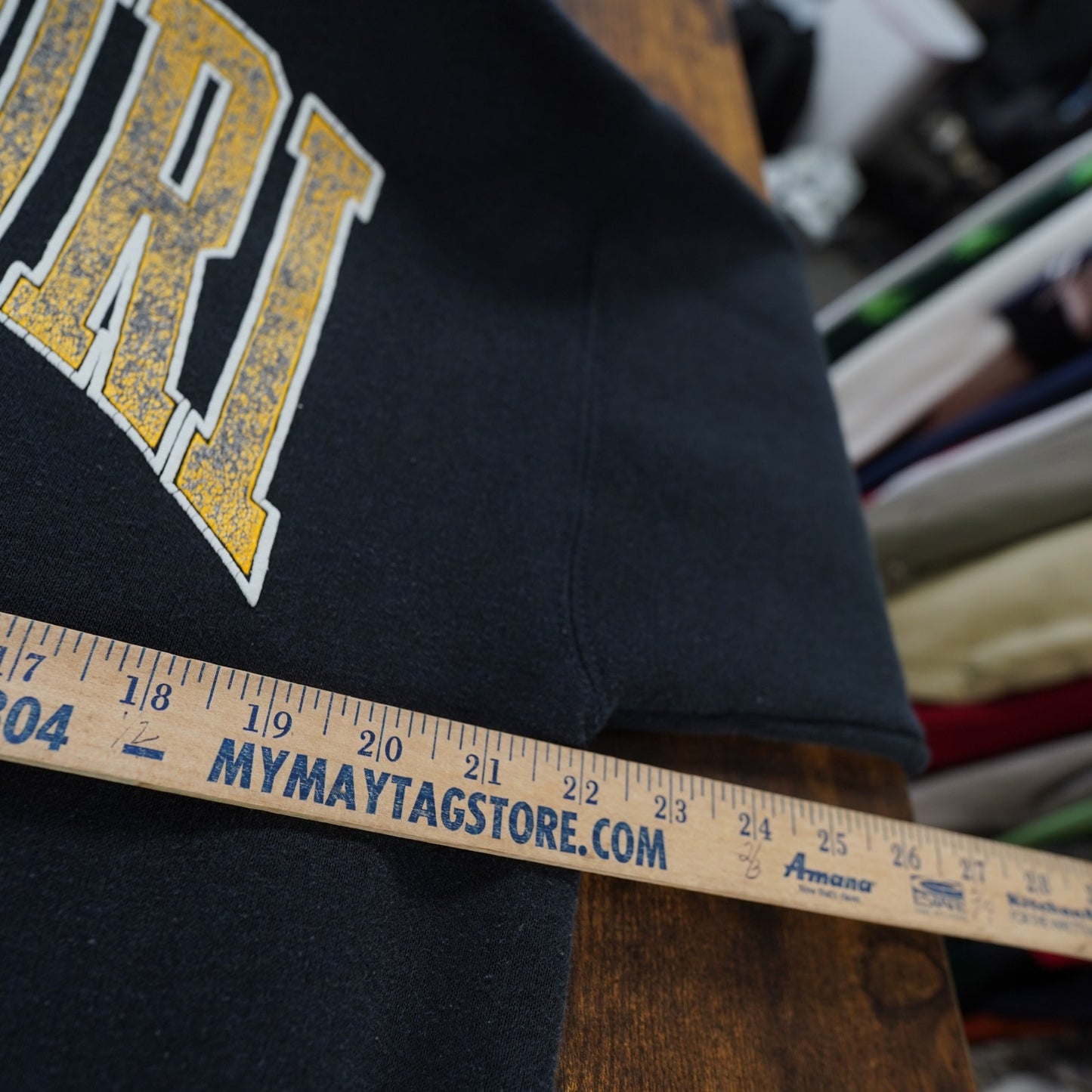 (L) Vintage University of Missouri Tigers 90s Hoodie Sweatshirt Men's L Black Yellow