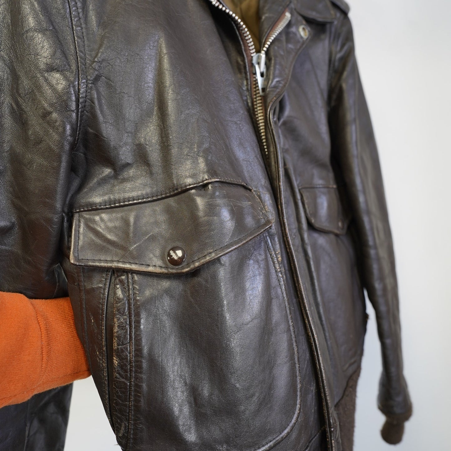 (M) Sz. 38 True Vintage Schott Leather A2 Flight Bomber Jacket Men's Size 38 M NYC Brown