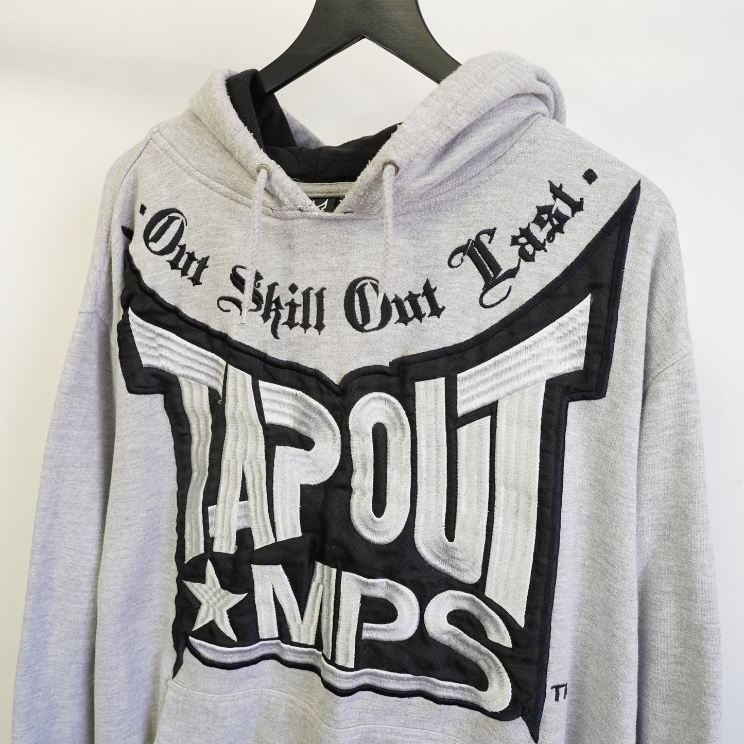 (XXL) Vintage Y2K Tapout MMA Embroidered Pullover Hoodie Size 2XL-4X Gray 2000s