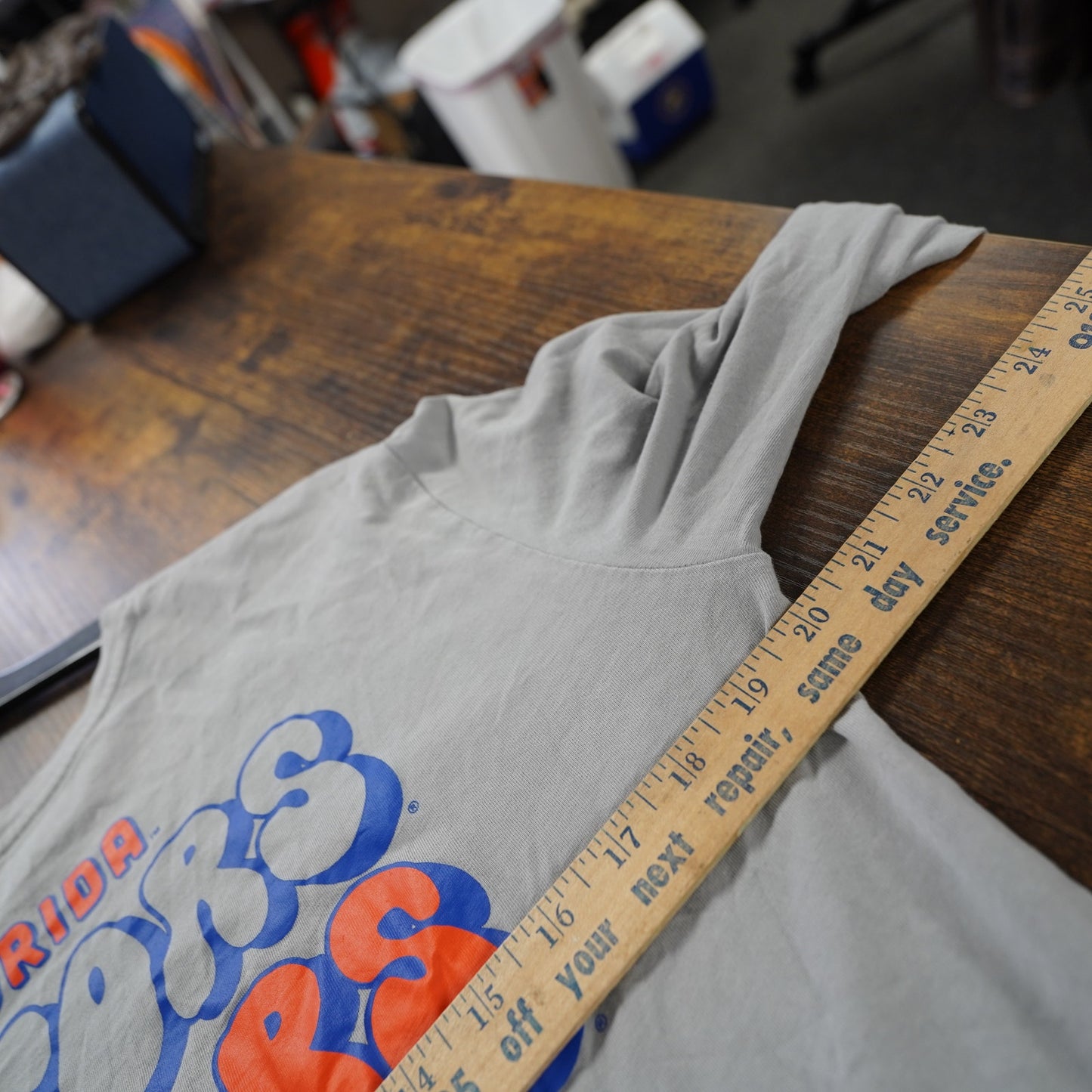 (M) University of Florida Gators Longsleeve Pocket T-Shirt Unisex M Gray UF