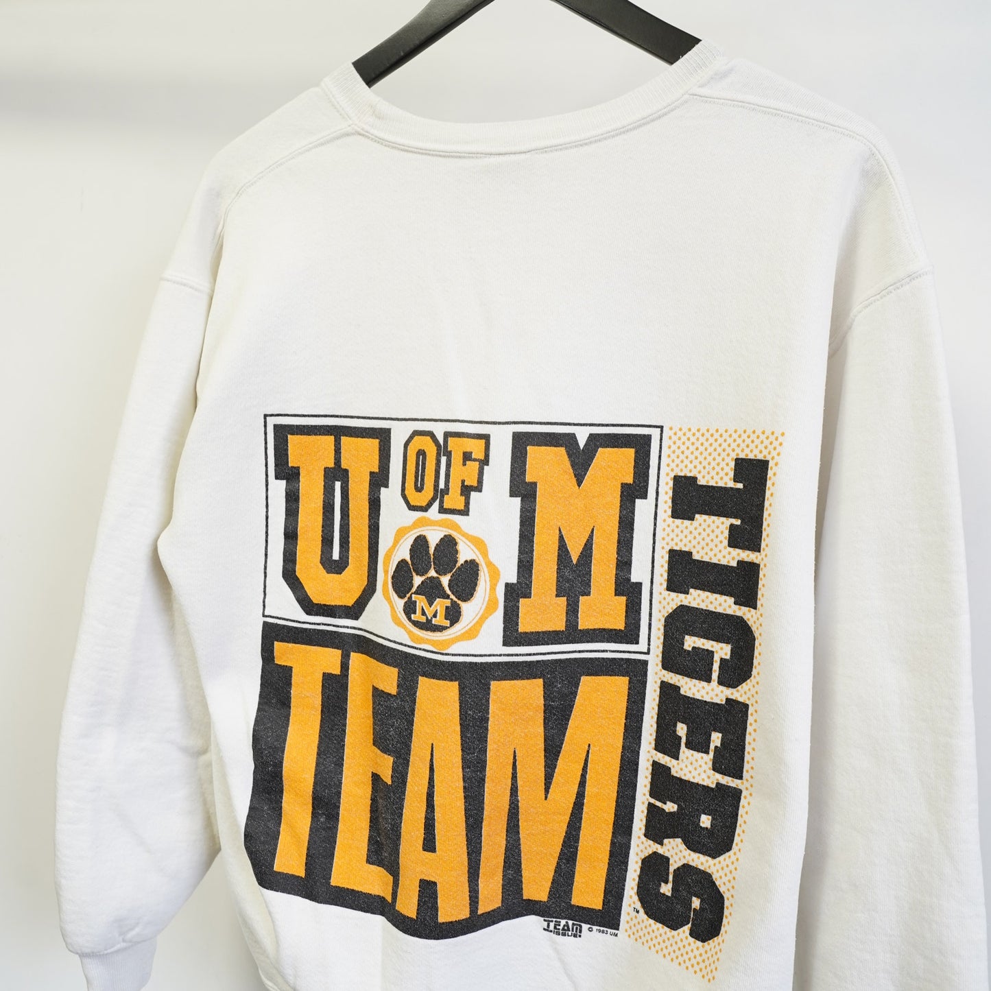 (L) Vintage University of Missouri Tigers Russell Athletic Sweatshirt Men's L White
