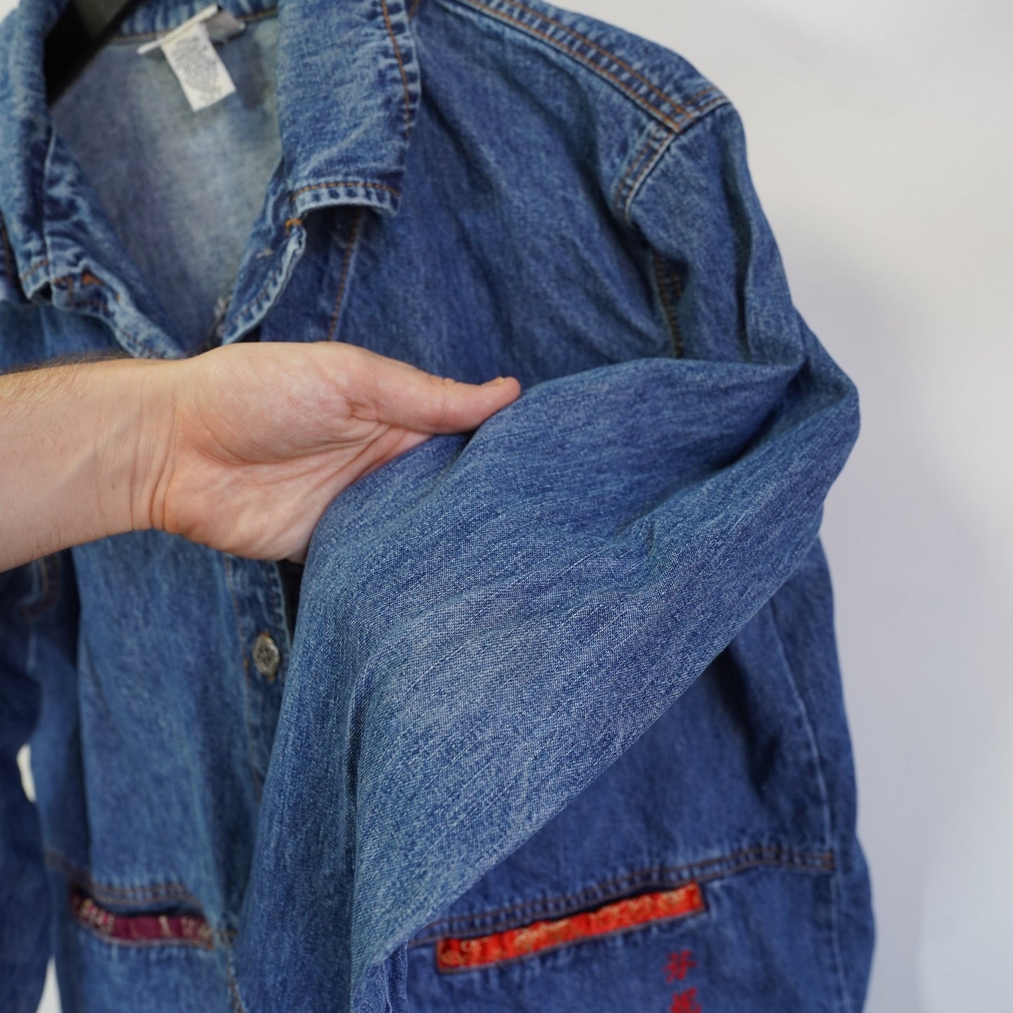 (Women's L) Vintage Chico's Gesiha Embroidered Asian Art-to-Wear Denim Jacket Womens L Sz 2