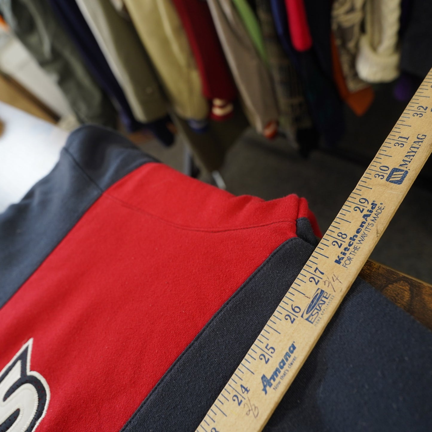 (XL) Vintage Houston Texans Embroidered Crewneck Sweatshirt Men's XL Navy Red NFL