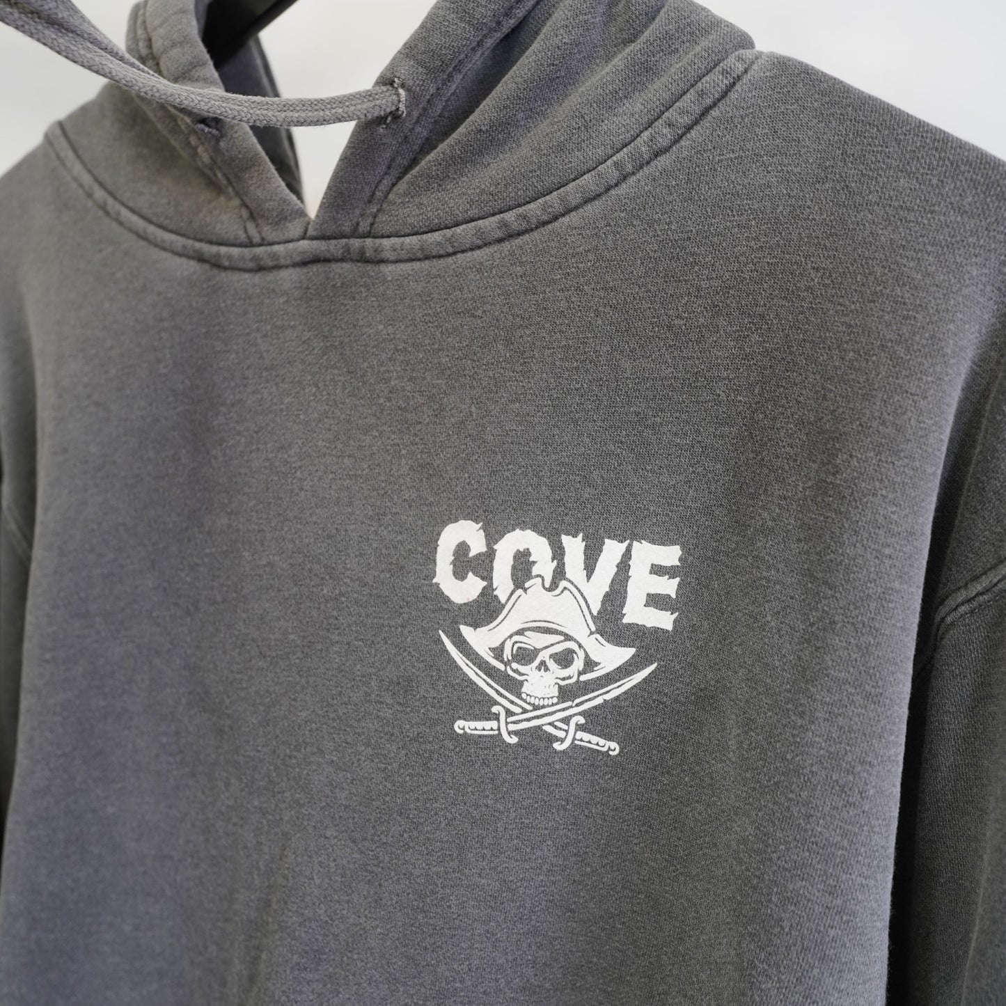 (XL) Cove Surf Company Pirate Graphic Hoodie Men's XL Gray Skull Crossbones Skate Y2K