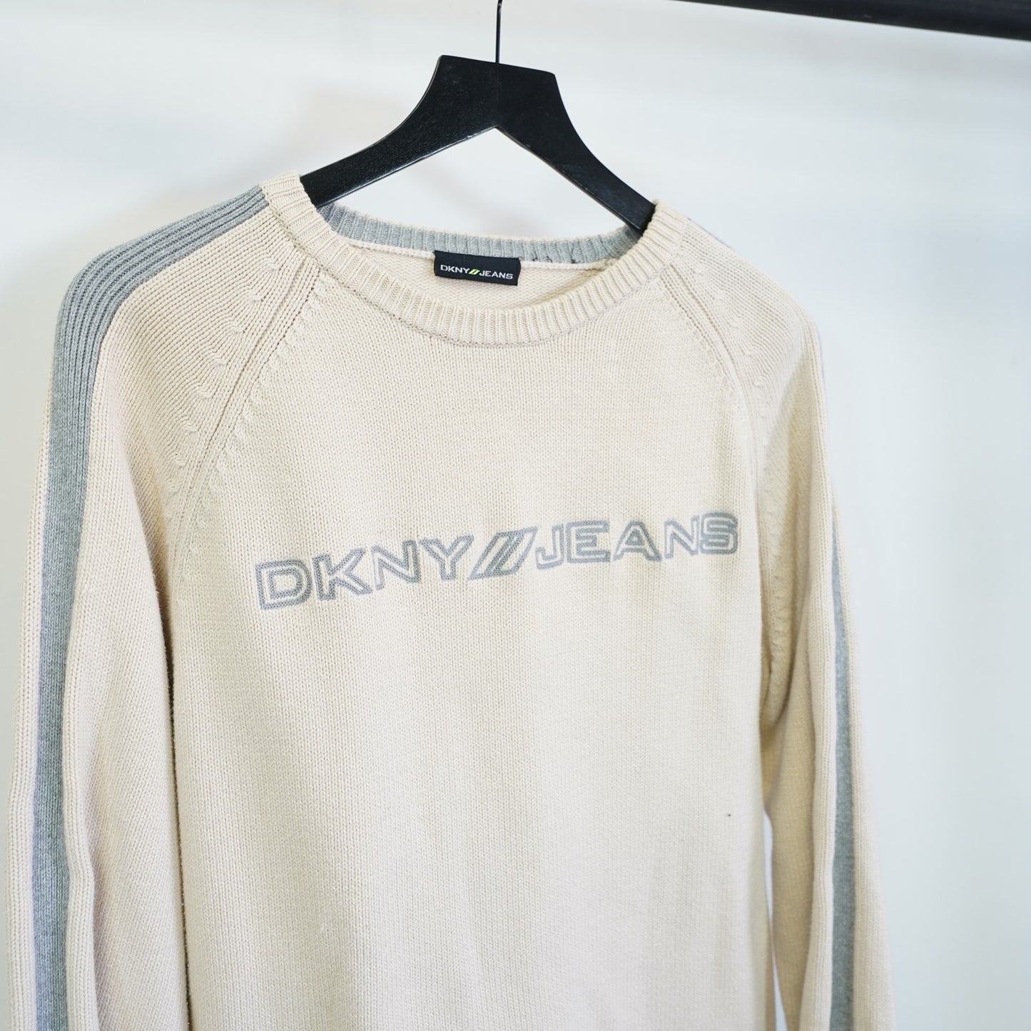 (M) Vintage DKNY Jeans Knit Y2K Sweater Men's M Cream Sewn Utility 2000s Hip Hop