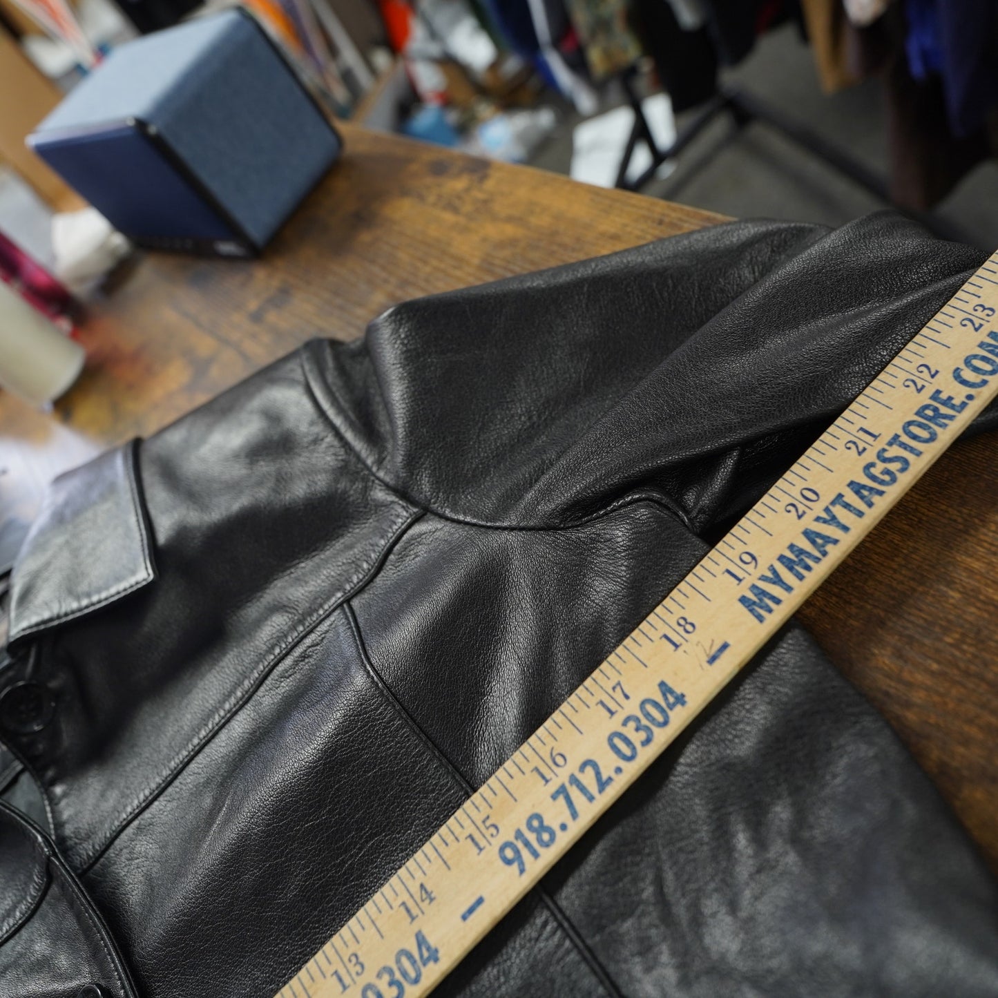 (Women's M) Vintage Wilson's Leather Pelle Studio Button Up Jacket Women's M Black Coat