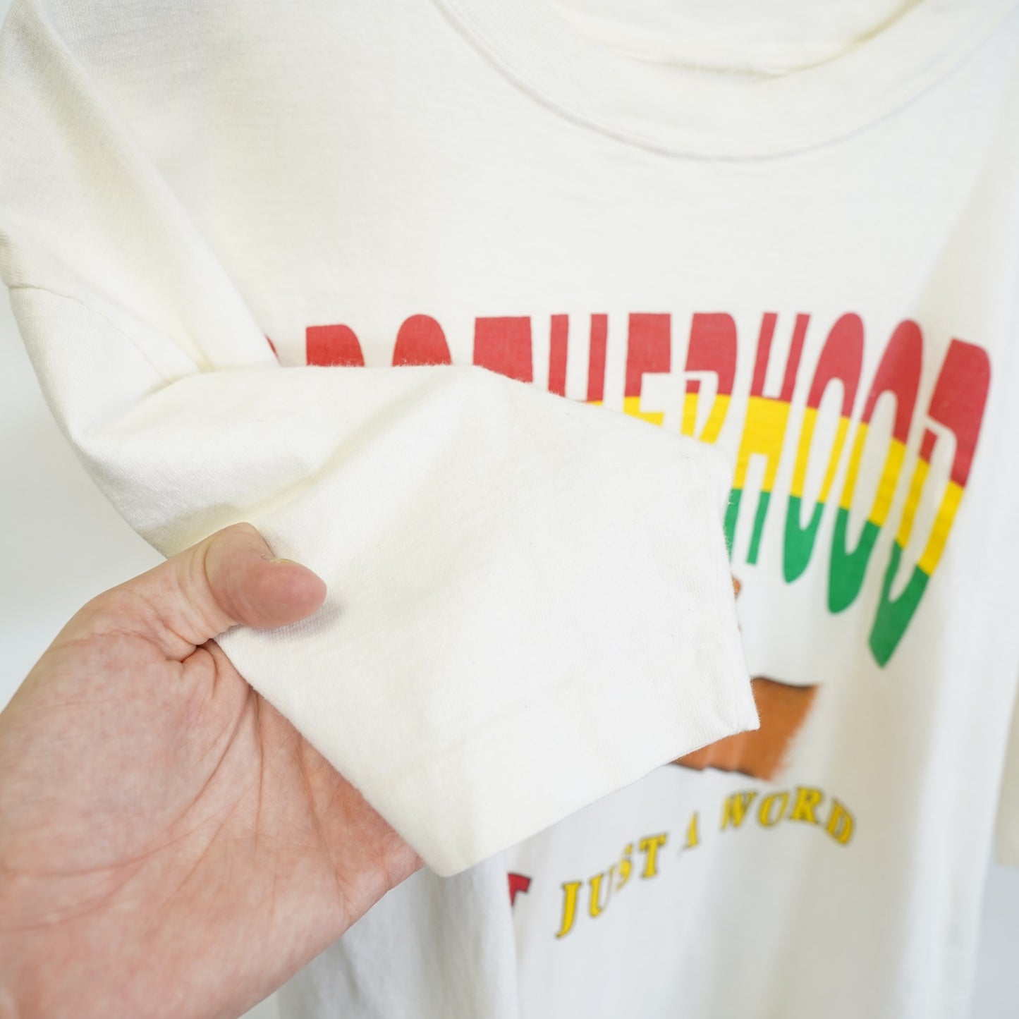 (XL) Vintage Brotherhood Black Pride End Racism 90s T-Shirt Men's XL White African
