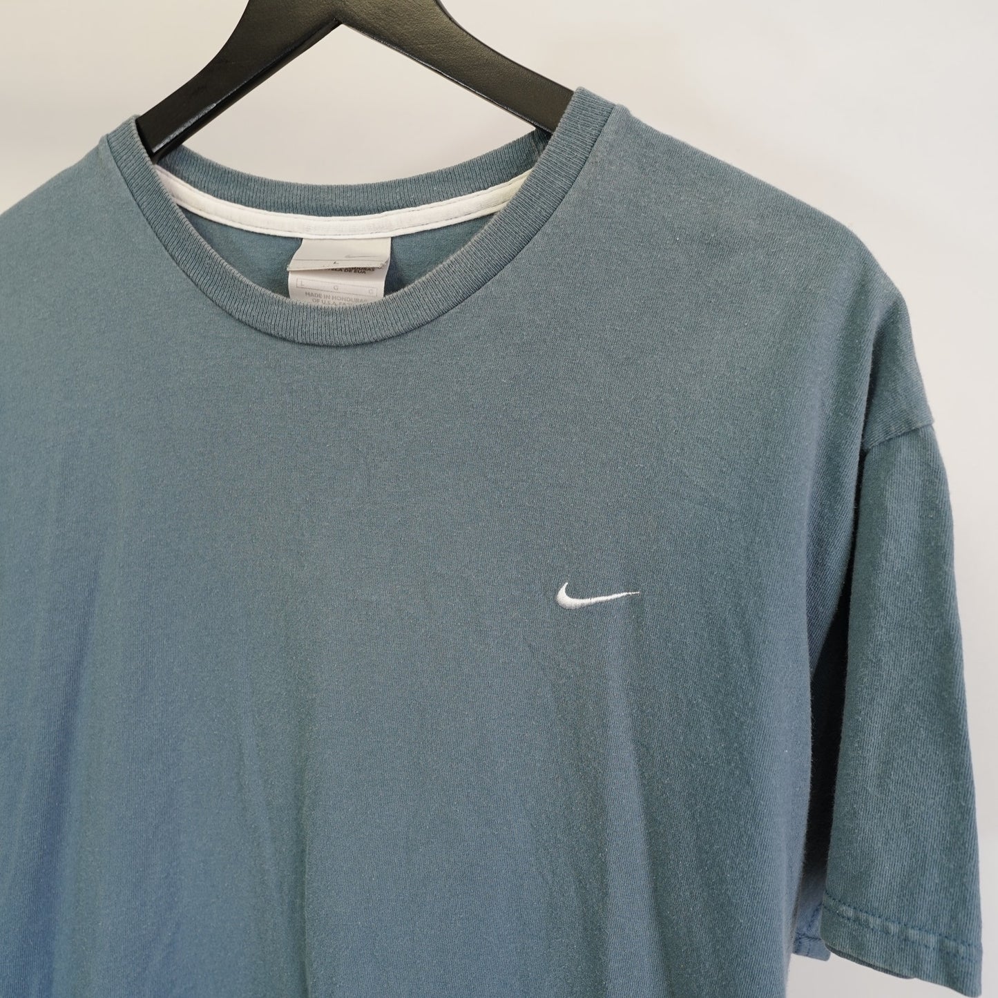 (L) Vintage 2000s Nike Essential Swoosh Check T-Shirt Men's L Blue Embroidered Y2K