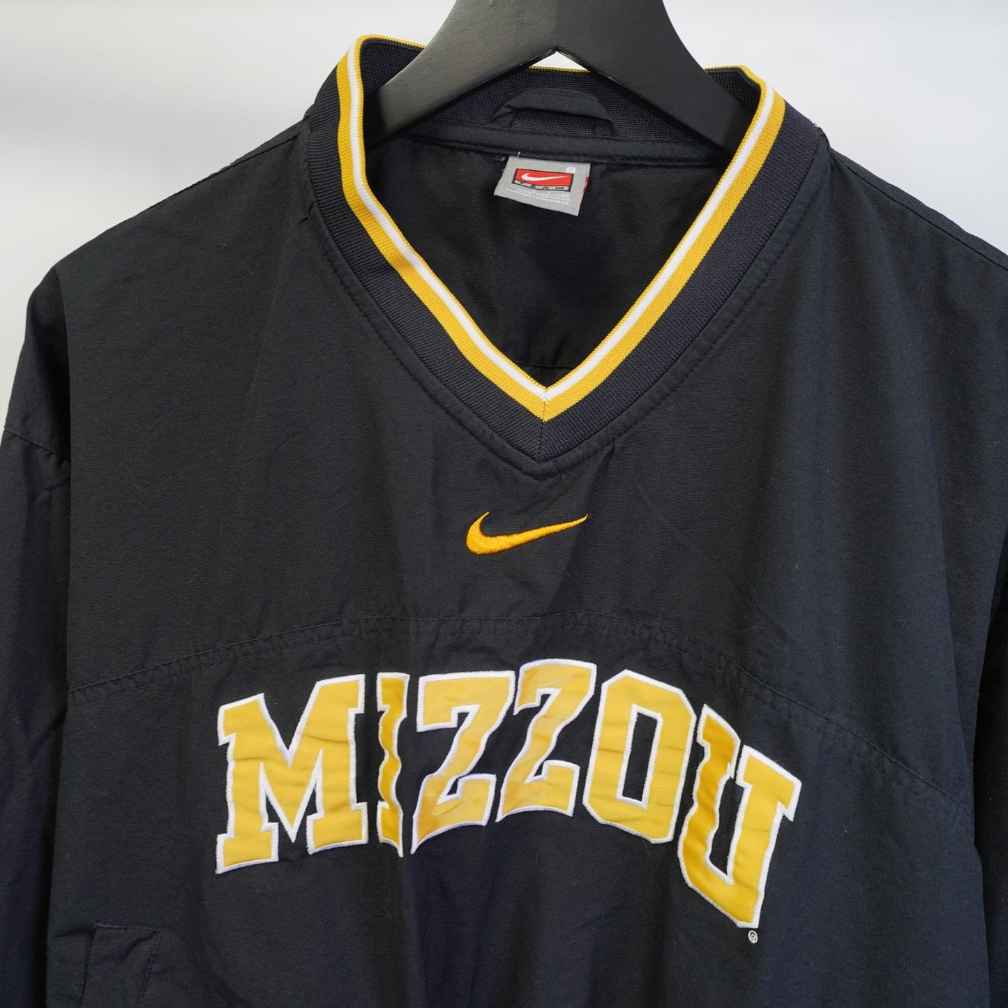 (S) Vintage Missouri Tigers Team Nike Center Swoosh Pullover Men's S Black Mizzou
