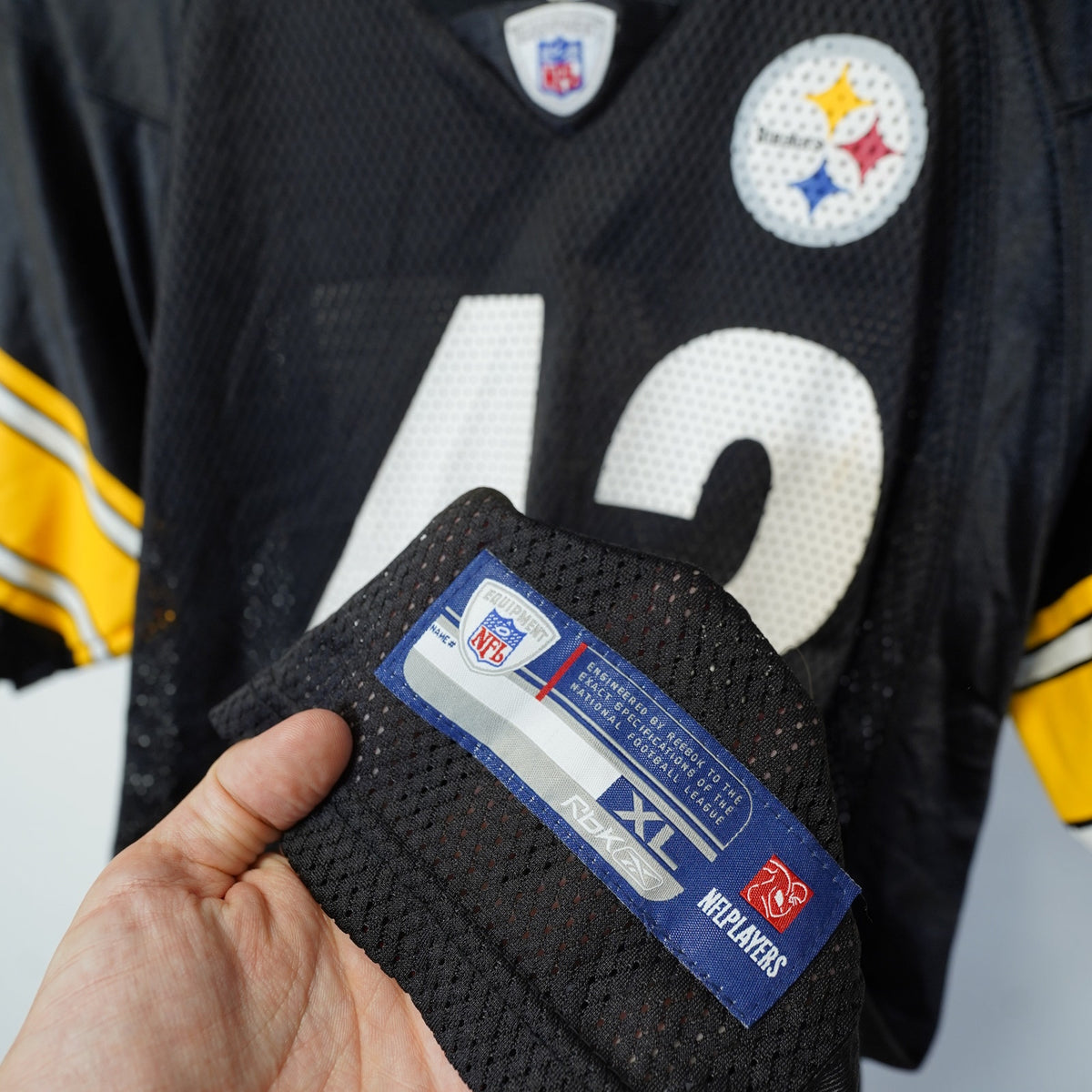 (Boys XL) Pittsburg Steelers Troy Polamalu Football Jersey Boys Size XL Black Youth Kids