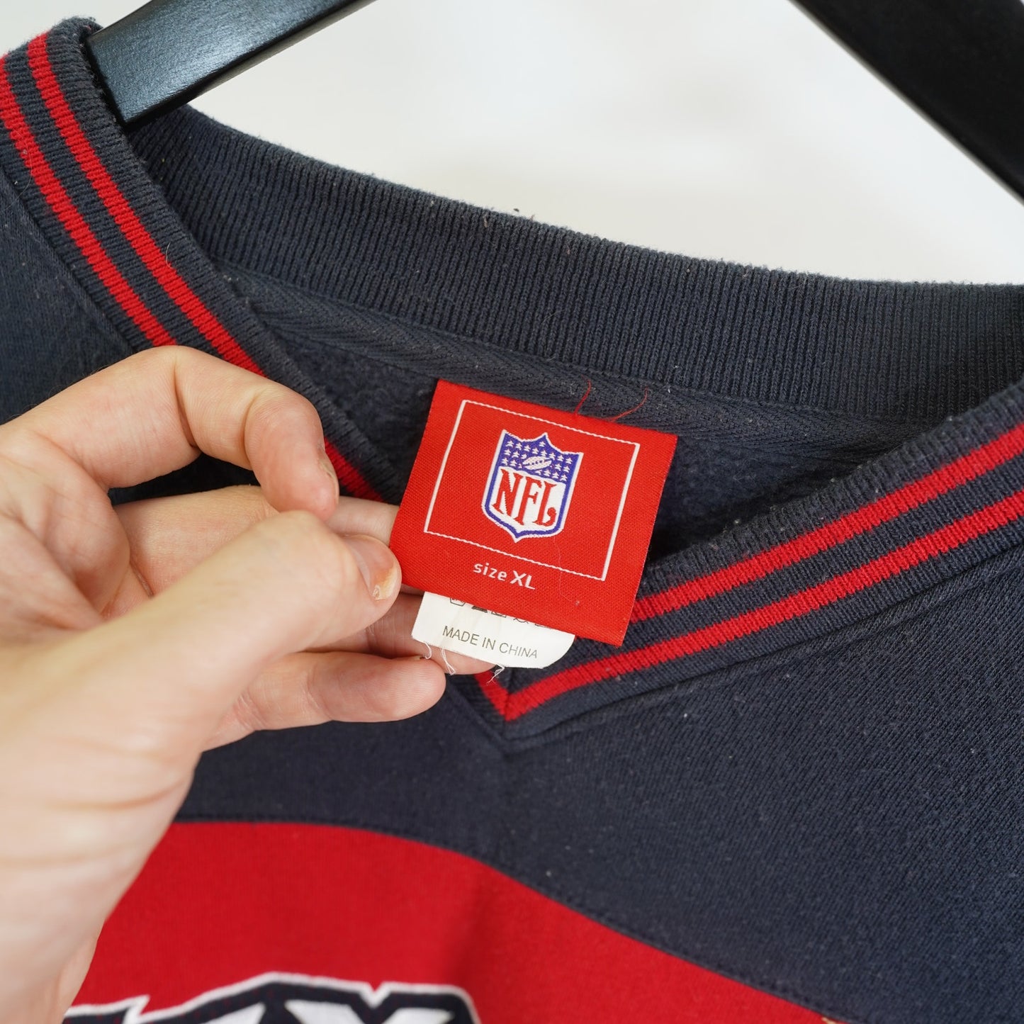 (XL) Vintage Houston Texans Embroidered Crewneck Sweatshirt Men's XL Navy Red NFL