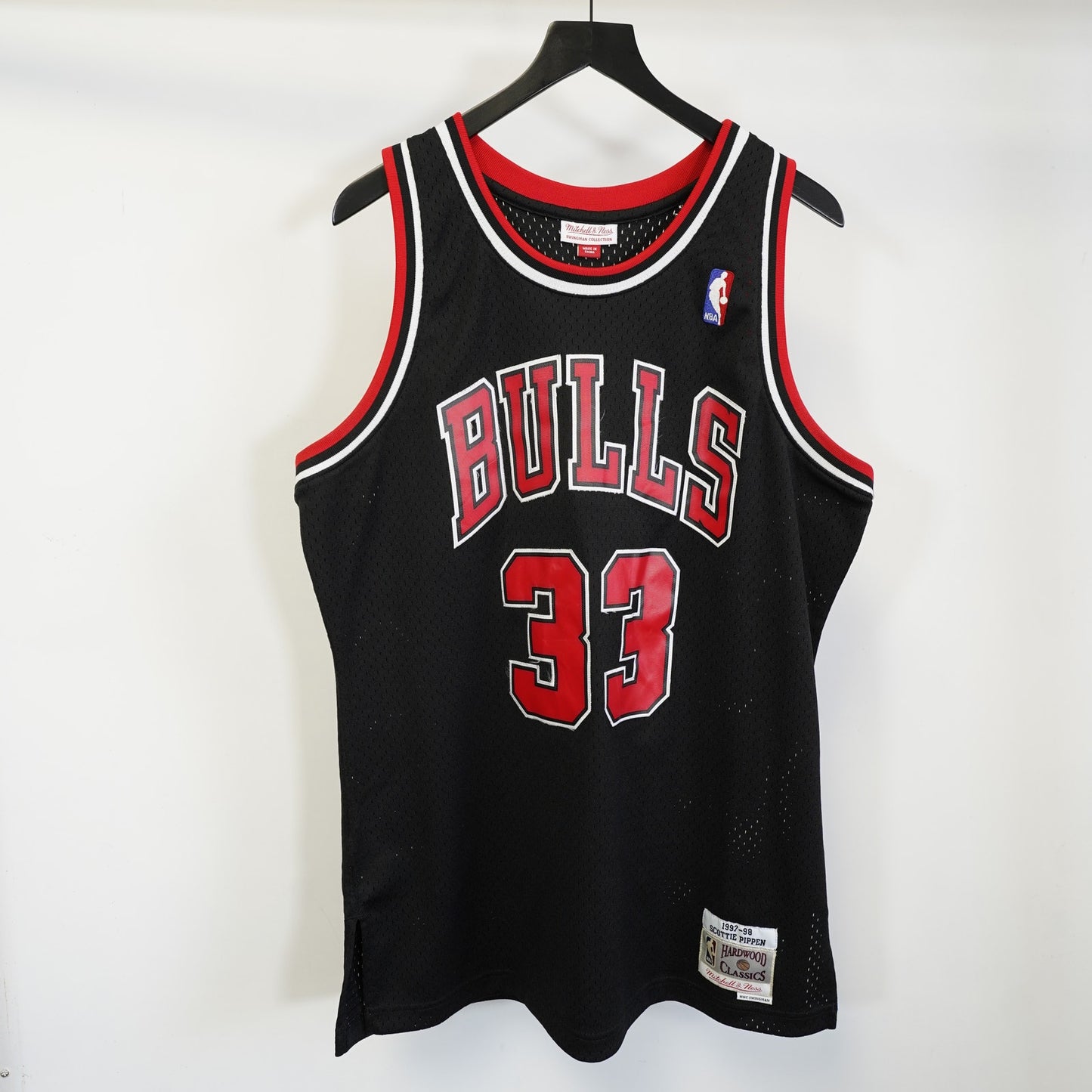 (L) Scottie Pippen Mitchell & Ness Embroidered Bulls Basketball Jersey Mens L Black